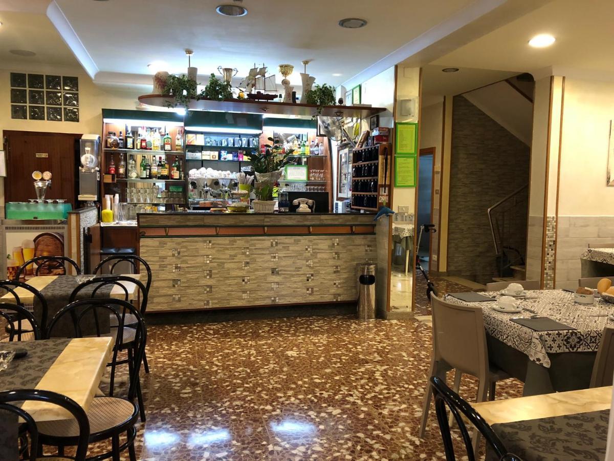 Hotel Grappoli Rimini Zewnętrze zdjęcie